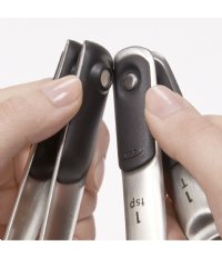OXO 4pc Measuring Spoons with Magnetic Handles